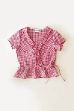 MaisonCléo Blouses>Blouse cache-coeur volantée en coton vichy rouge Gisèle