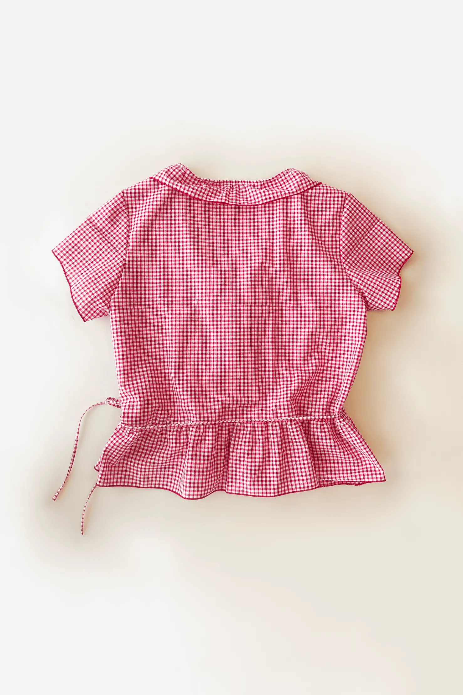 MaisonCléo Blouses>Blouse cache-coeur volantée en coton vichy rouge Gisèle