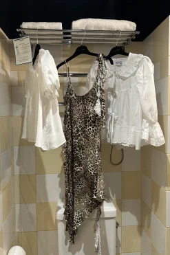 MaisonCléo Blouses><noscript><img width=