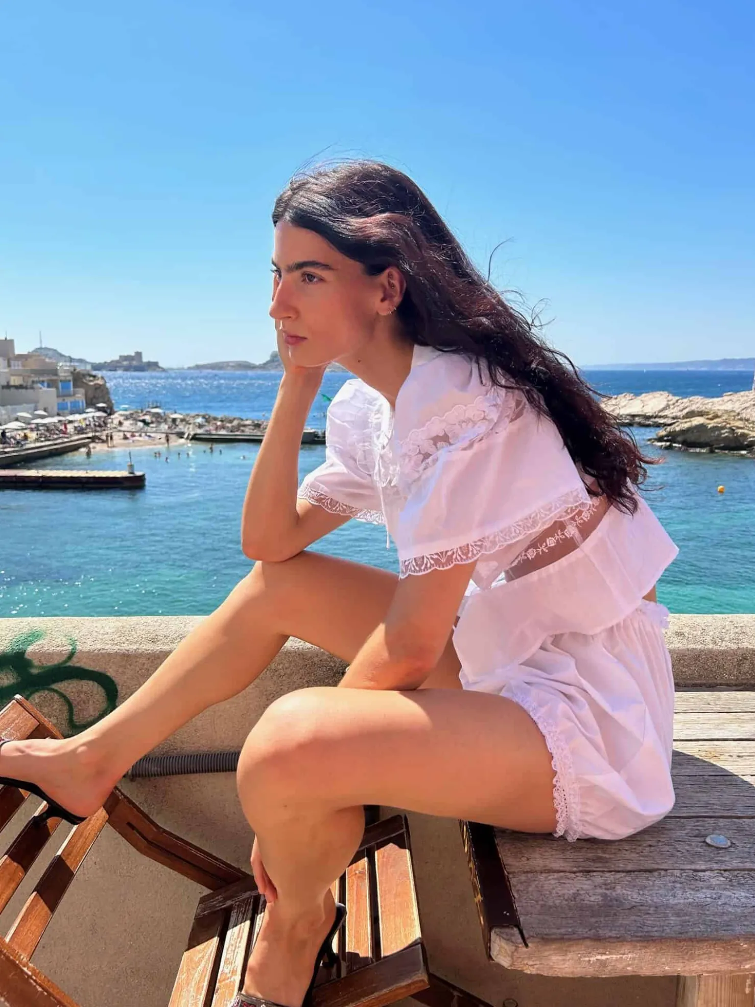 MaisonCléo Blouses|Tops>Blouse délicate en coton blanc et dentelle de Calais roses avec col