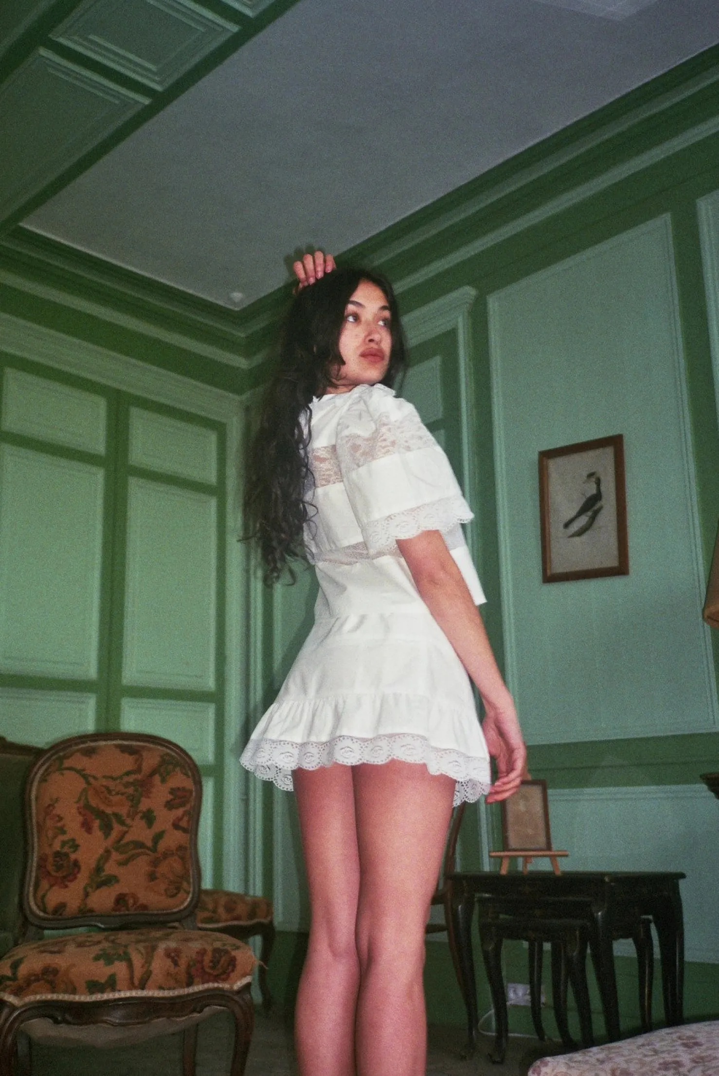 MaisonCléo Blouses|Tops>Blouse délicate en coton noir et dentelle de Calais roses avec col VI