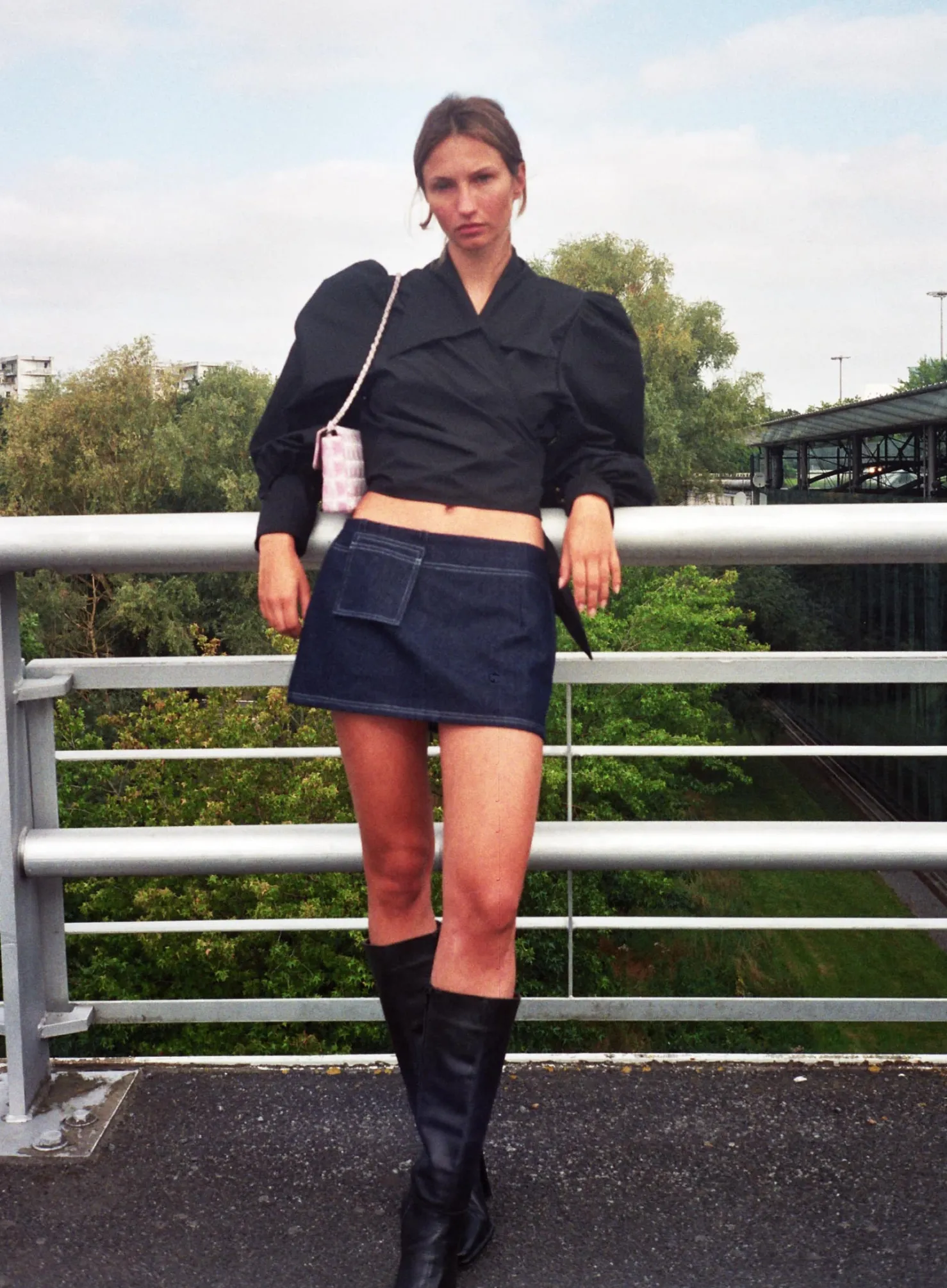 MaisonCléo Blouses>Blouse en coton noir JULIE