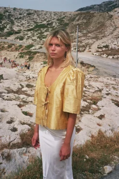 MaisonCléo Blouses><noscript><img width=