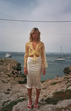 MaisonCléo Blouses><noscript><img width=