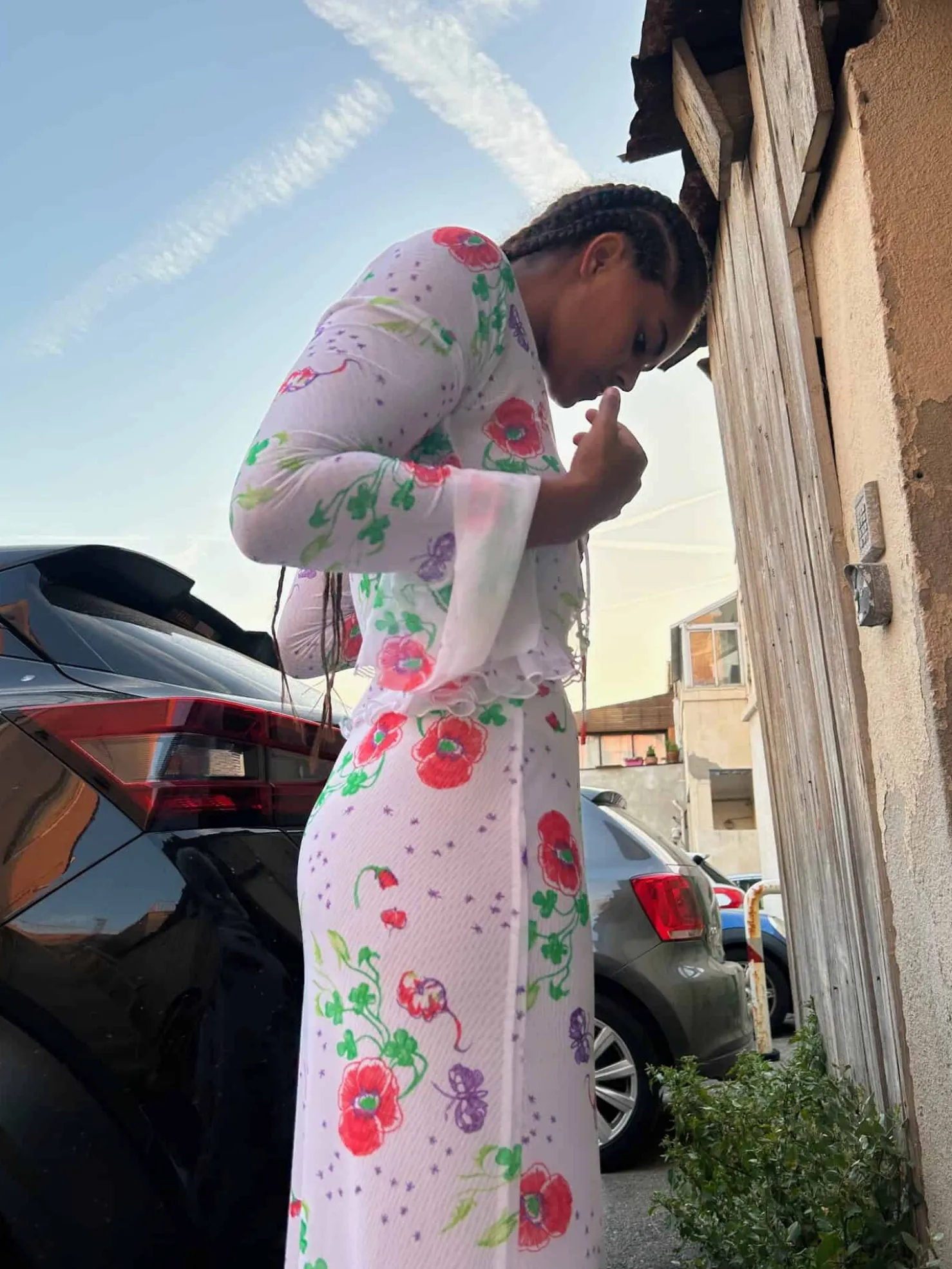 MaisonCléo Blouses|Tops>Blouse ouverte en mesh coquelicots & papillons avec manches volantées IMEN