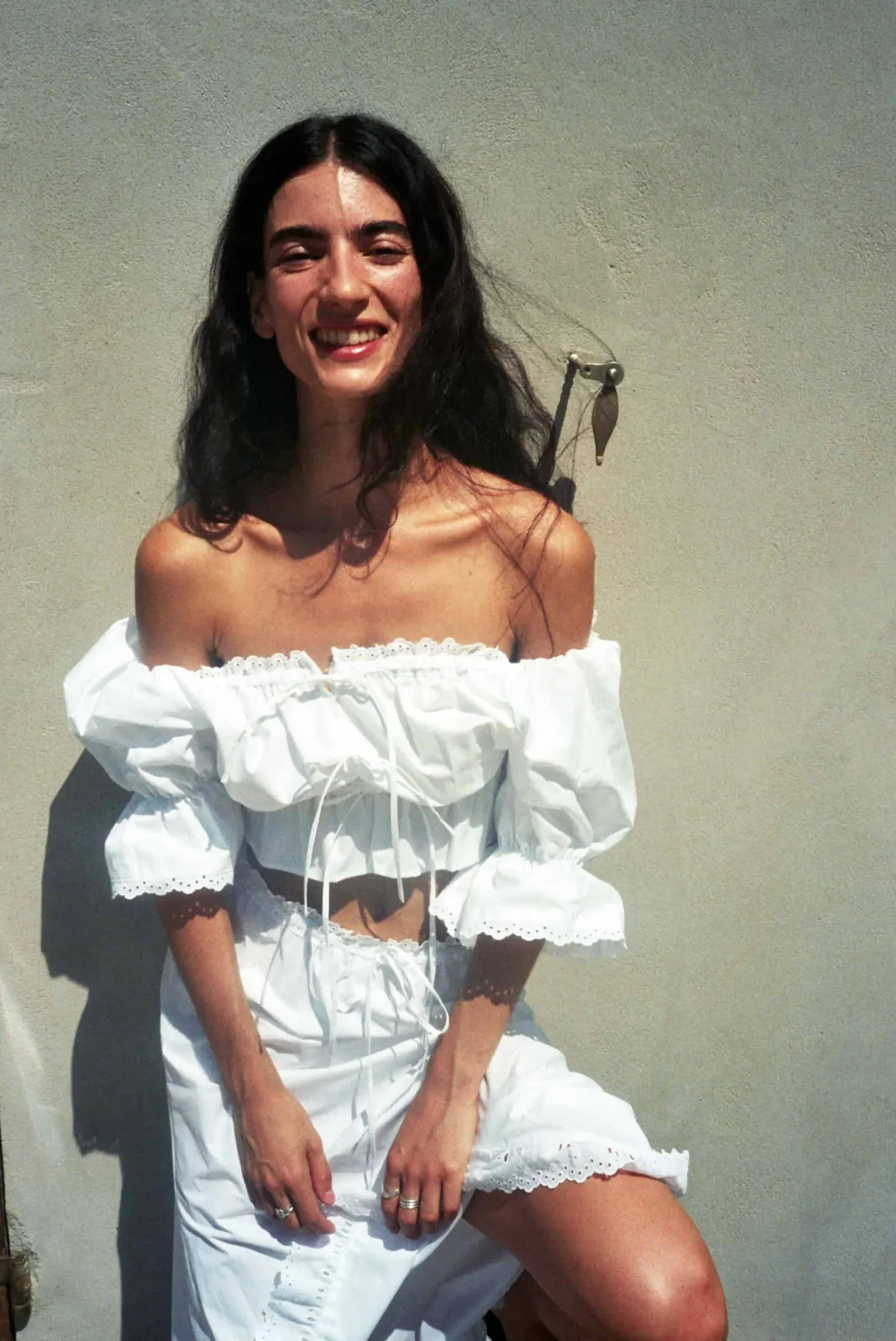 MaisonCléo Blouses>Blouse épaules nues en coton brodé ANGELE / nouvelle version