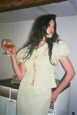 MaisonCléo Blouses>Chemise en raffia beige avec manches bouffantes RAMONA