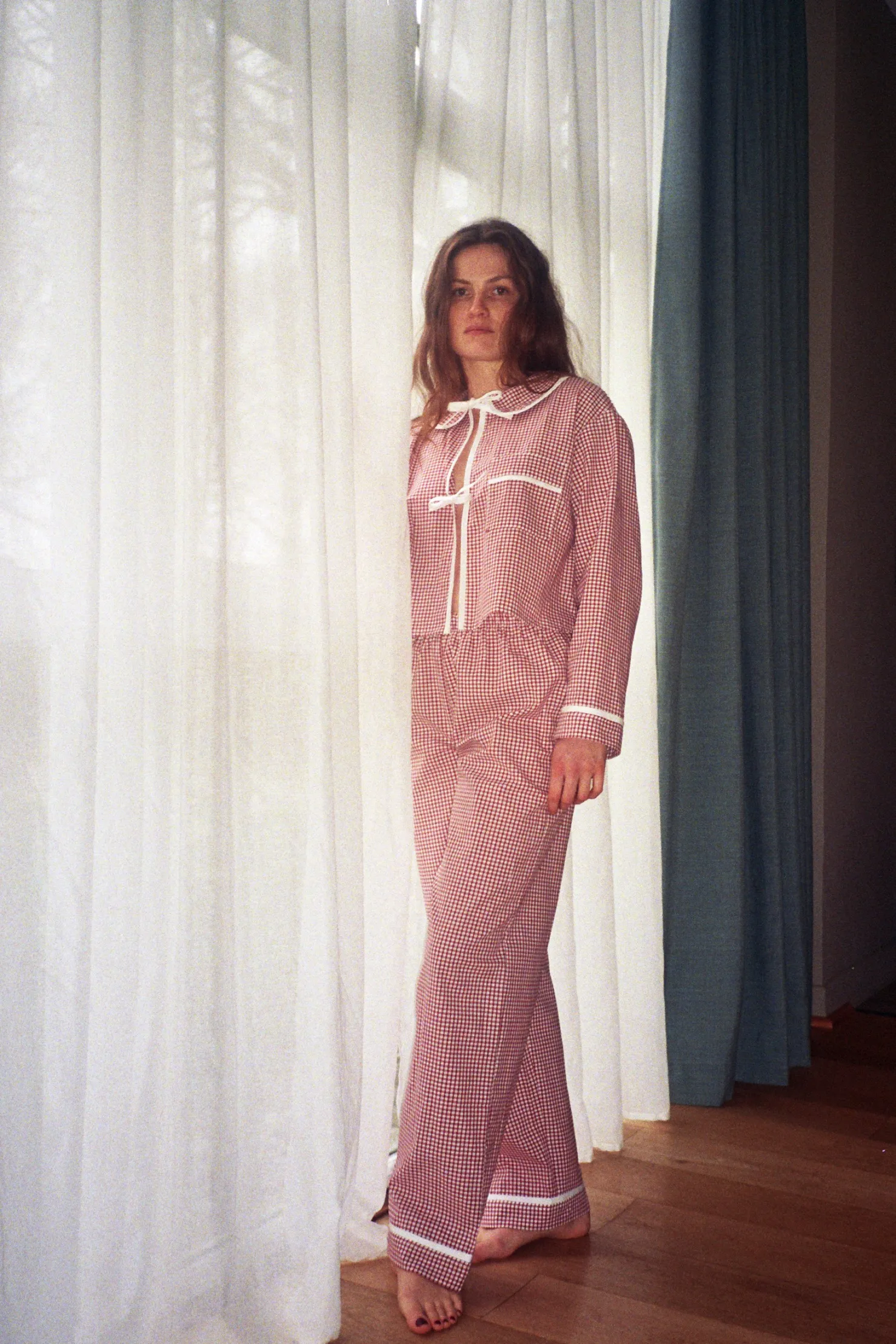 MaisonCléo Tops>Chemise pyjama CHARLENE en coton vichy rouge – HOLIDAYS CAPSULE 8/25
