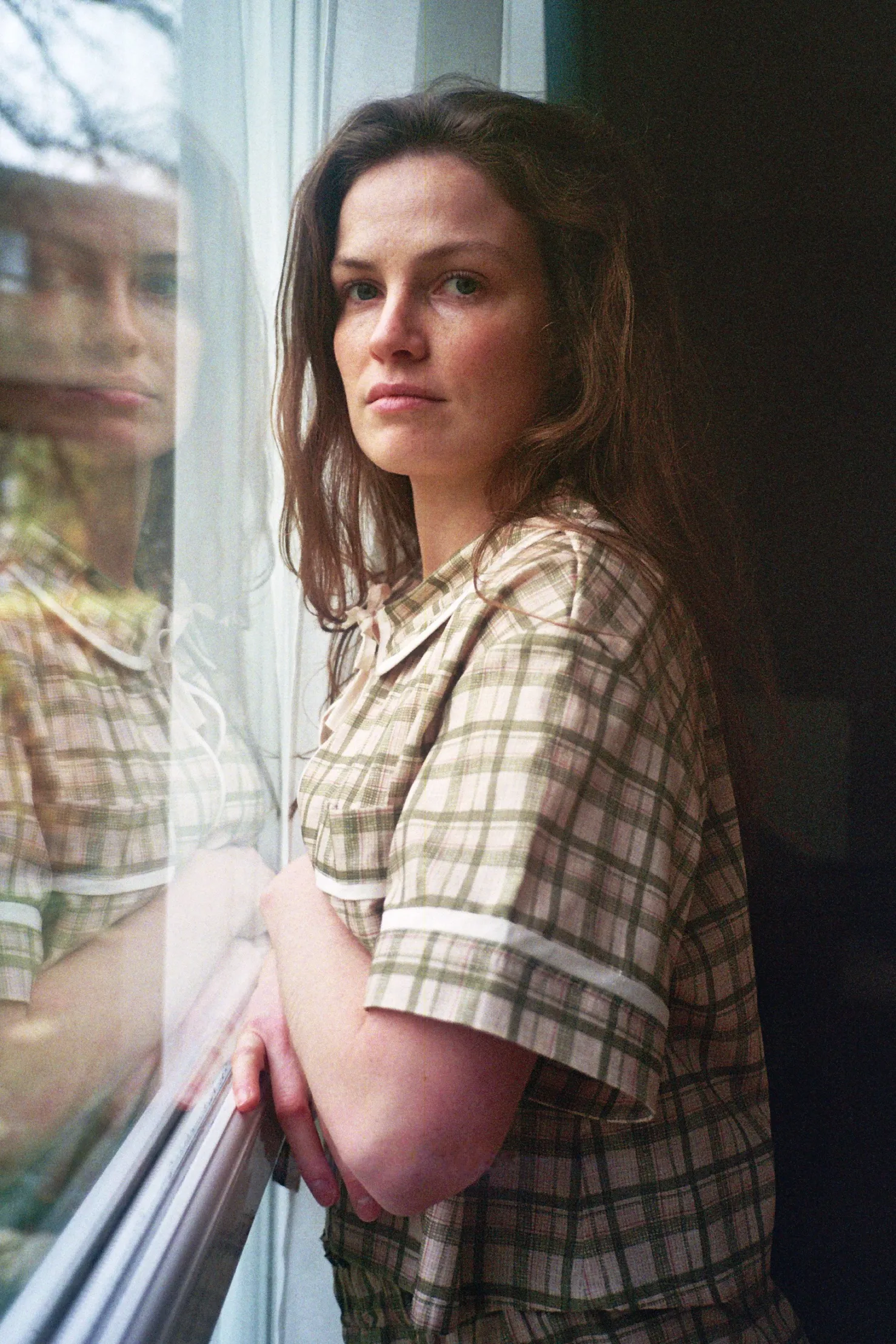 MaisonCléo Tops>Chemise pyjama MARGUE à carreaux kaki clair et beige – HOLIDAYS CAPSULE 6/25