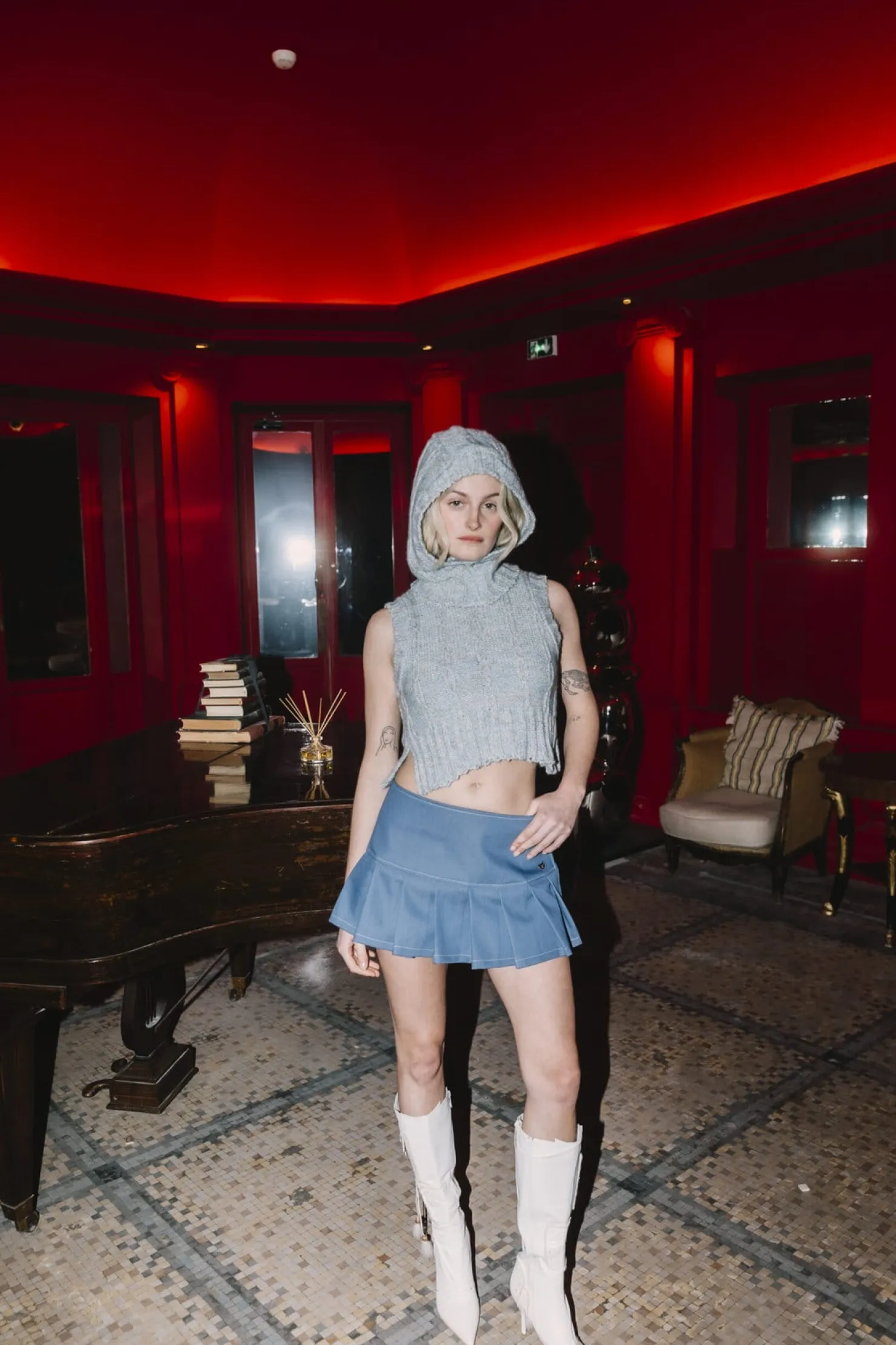 MaisonCléo Jupes>COUP DE FOUDRE défilé LOOK 31 – Mini jupe plissée en denim clair MIRANDA