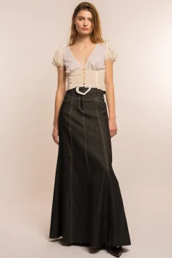 MaisonCléo Jupes>COUP DE FOUDRE défilé LOOK 30 – Jupe maxi en denim foncé pailleté avec ceinture cœur