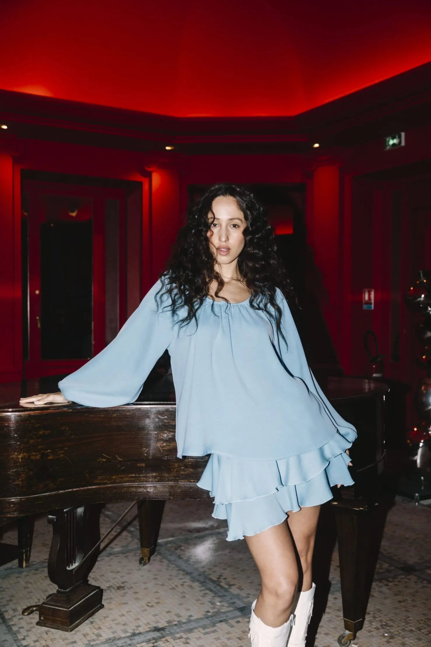 MaisonCléo Blouses|Tops>COUP DE FOUDRE défilé LOOK 28 – Blouse ample en soie bleu ciel