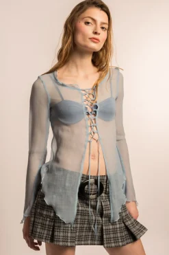 MaisonCléo Blouses|Tops>COUP DE FOUDRE défilé LOOK 11 – Top manches longues bleu ciel à laçage et volants mousseline de soie