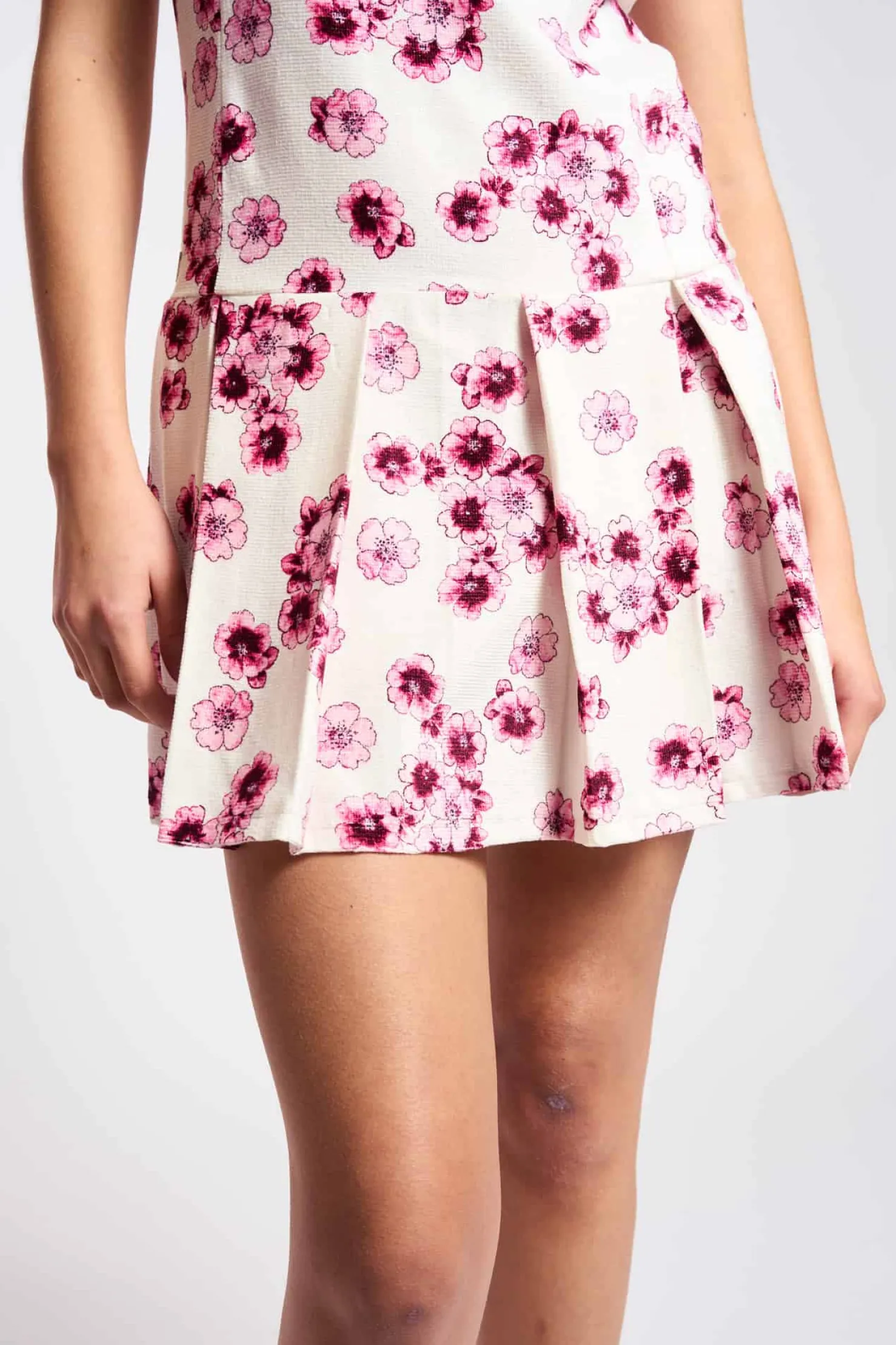 MaisonCléo Robes>COUP DE FOUDRE II – Robe plissée imprimé fleurs de cerisier en coton NATASHA