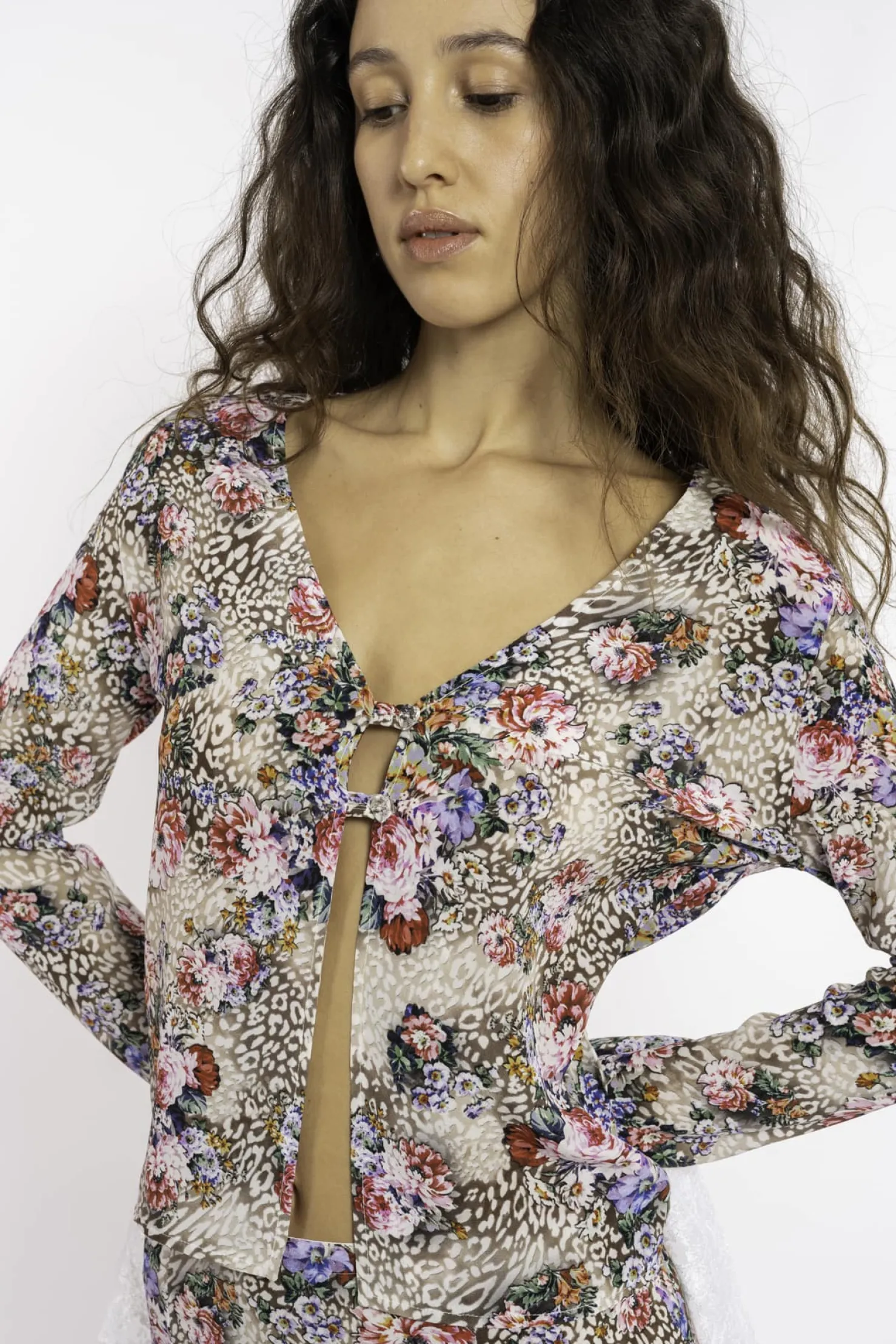 MaisonCléo Blouses|Tops>FW22 RUNWAY LOOK 31 – Blouse fleurie et léopard avec dentelle de Calais ALBA