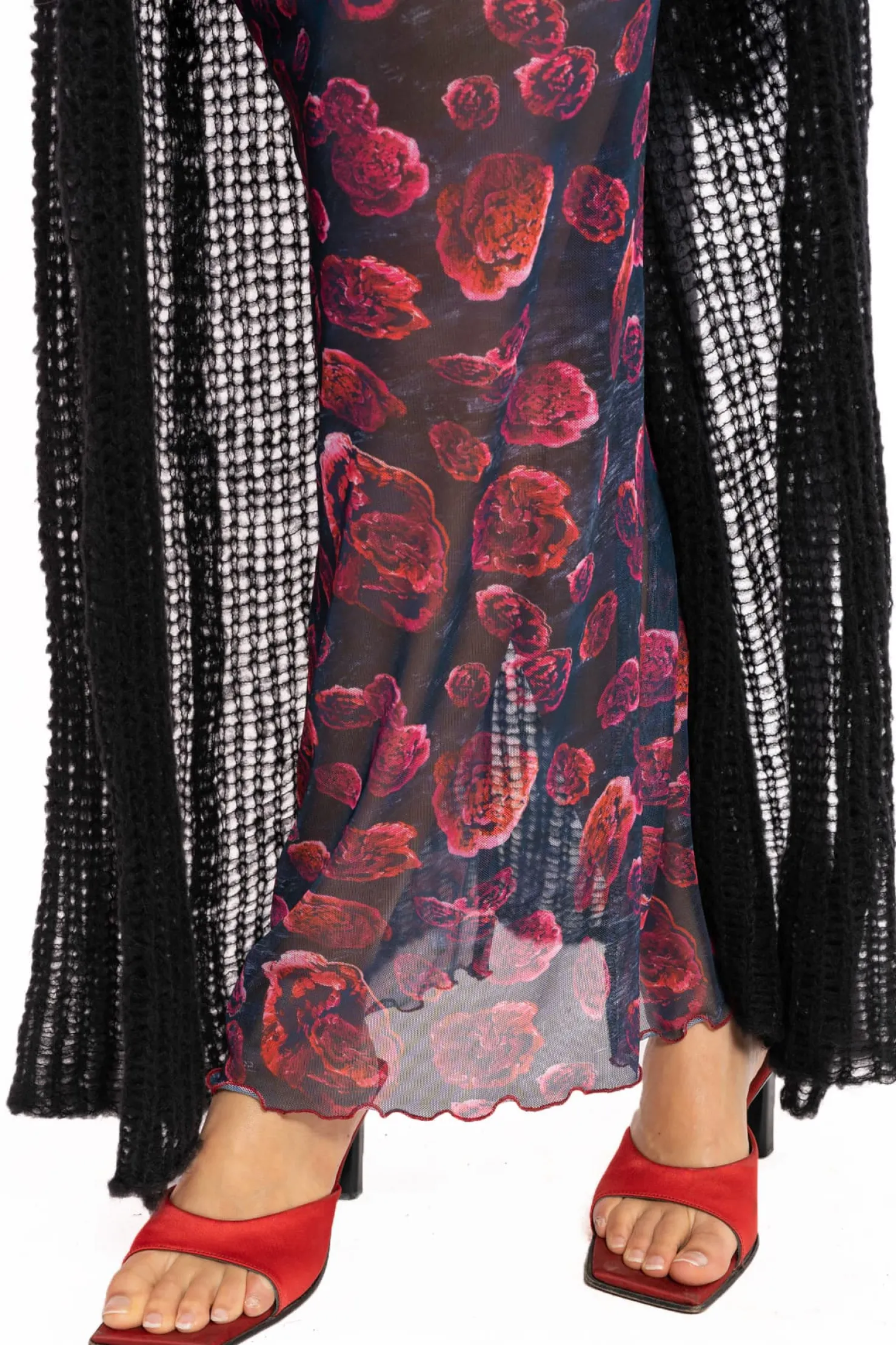 MaisonCléo Jupes>FW22 RUNWAY LOOK 23 – Jupe longue en mesh motif roses rouges BLAIR