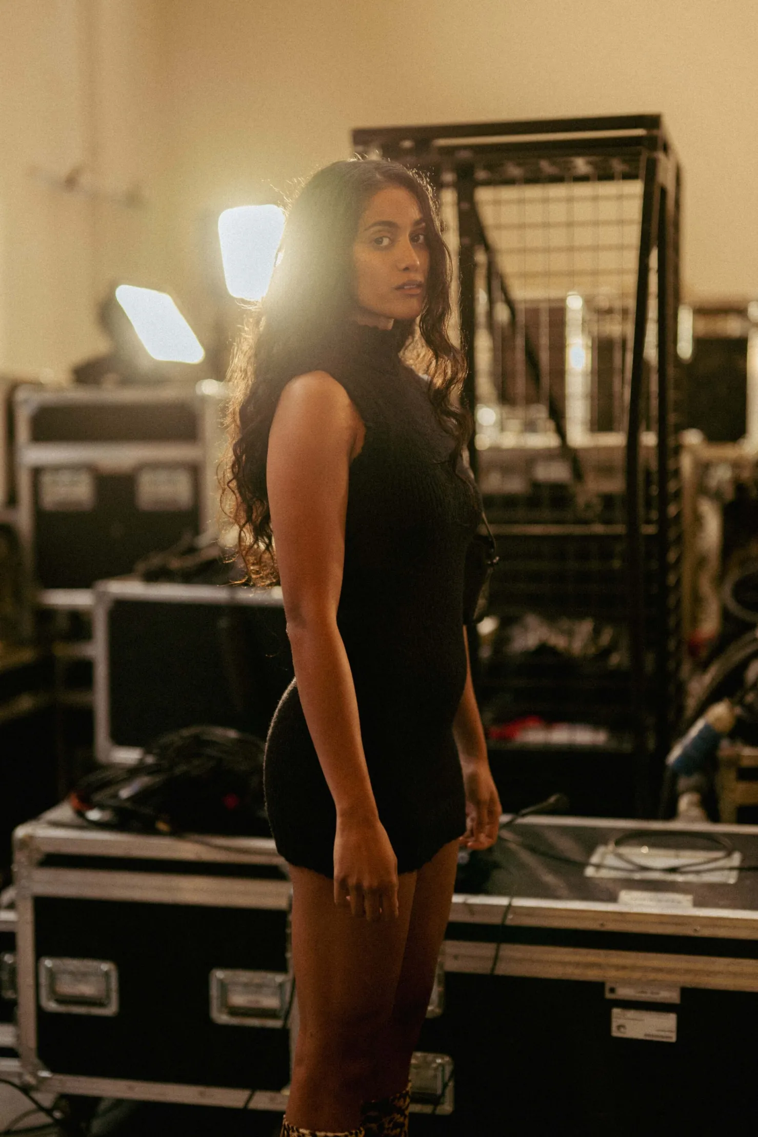 MaisonCléo Robes|Mailles>FW22 RUNWAY LOOK 15 – Mini robe noire tricotée en laine WENDY