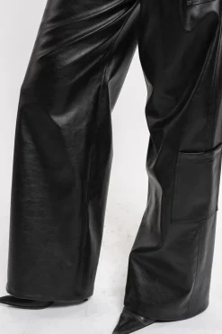 MaisonCléo Pantalons / Shorts><noscript><img width=