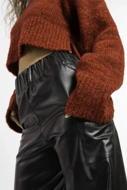 MaisonCléo Pantalons / Shorts><noscript><img width=