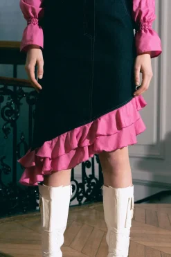MaisonCléo Jupes>Jupe asymétrique en denim et volants en soie rose fuchsia BRIDGET