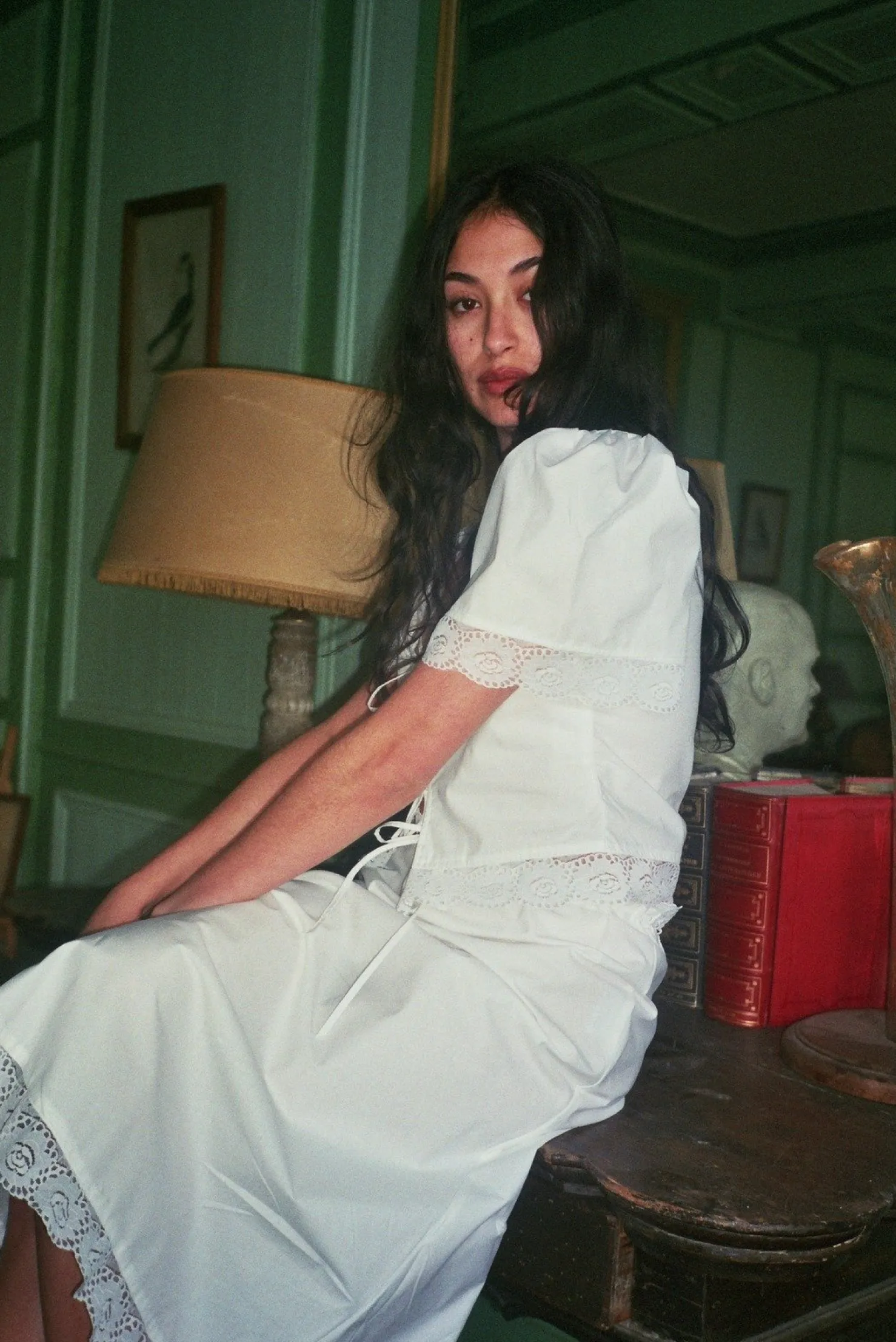 MaisonCléo Jupes>Jupe MARGARITA mi-longue évasée en coton blanc et broderie anglaise avec grosses fleurs