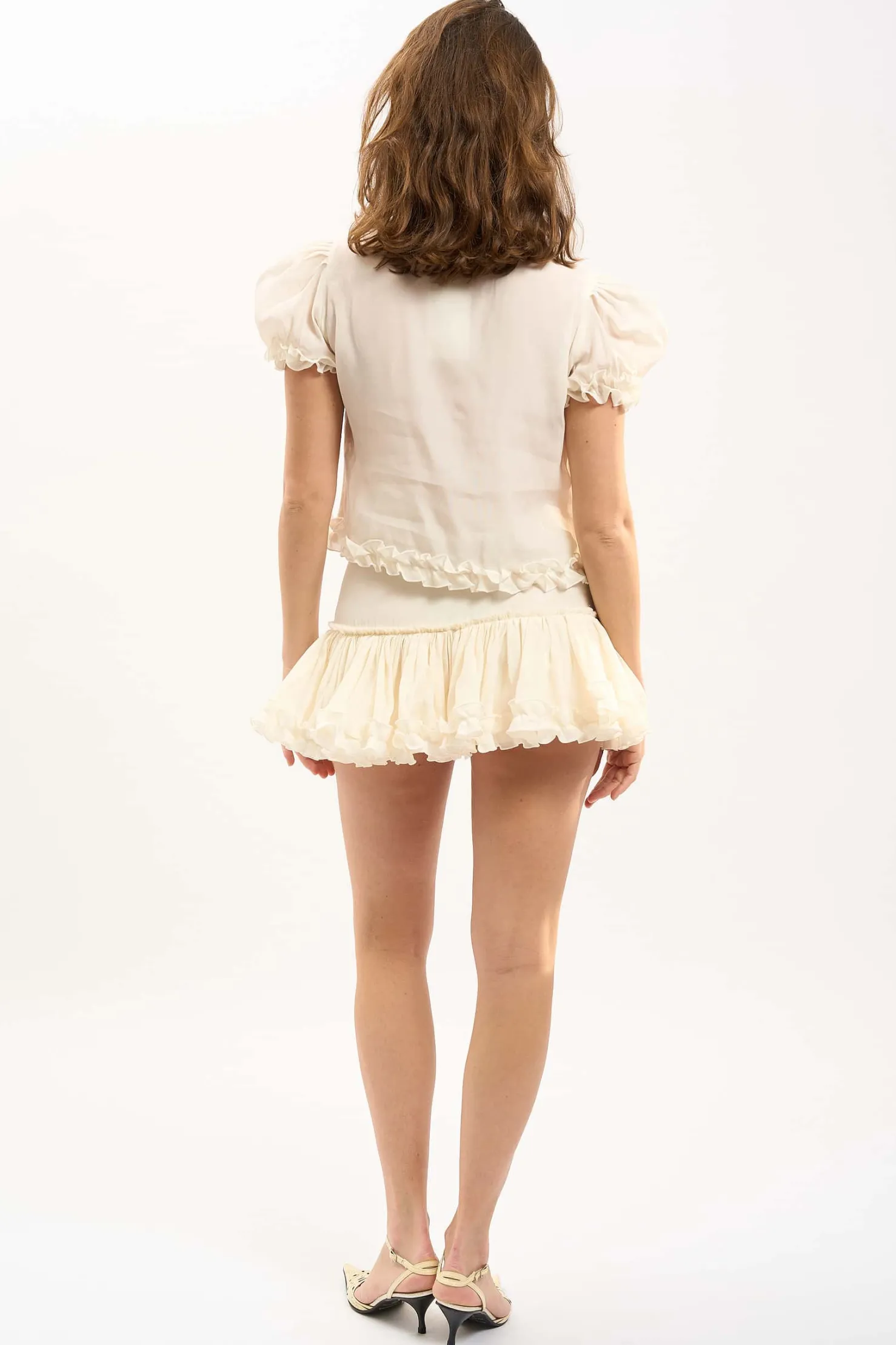 MaisonCléo Jupes>LA BADOULE LOOK 5 – Jupe ALBA en organza de soie blanc cassé volantée