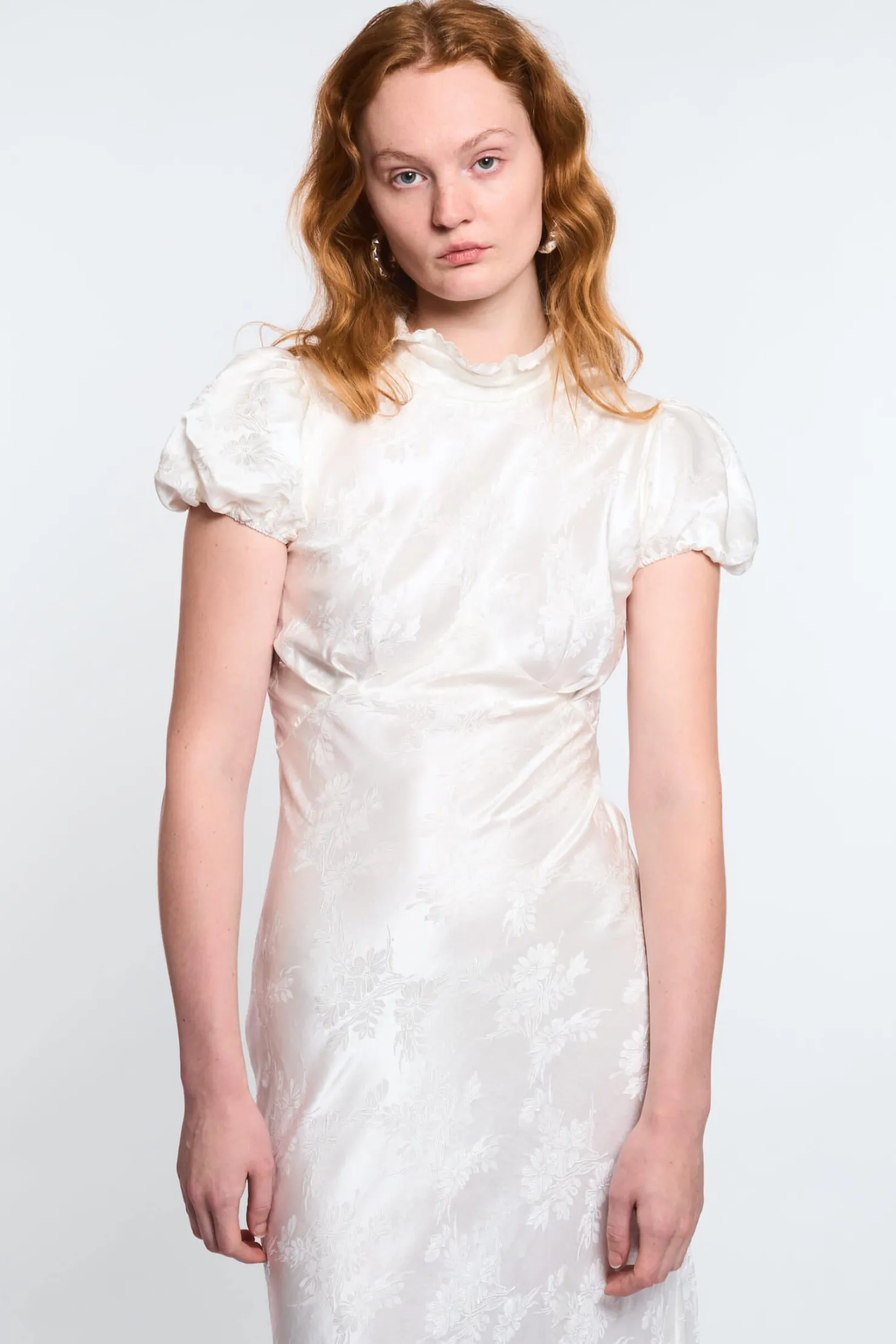 MaisonCléo Robes>LA POUPETTE DÉFILÉ LOOK 33 – Robe longue romantique MORANE en soie imprimé fleuri