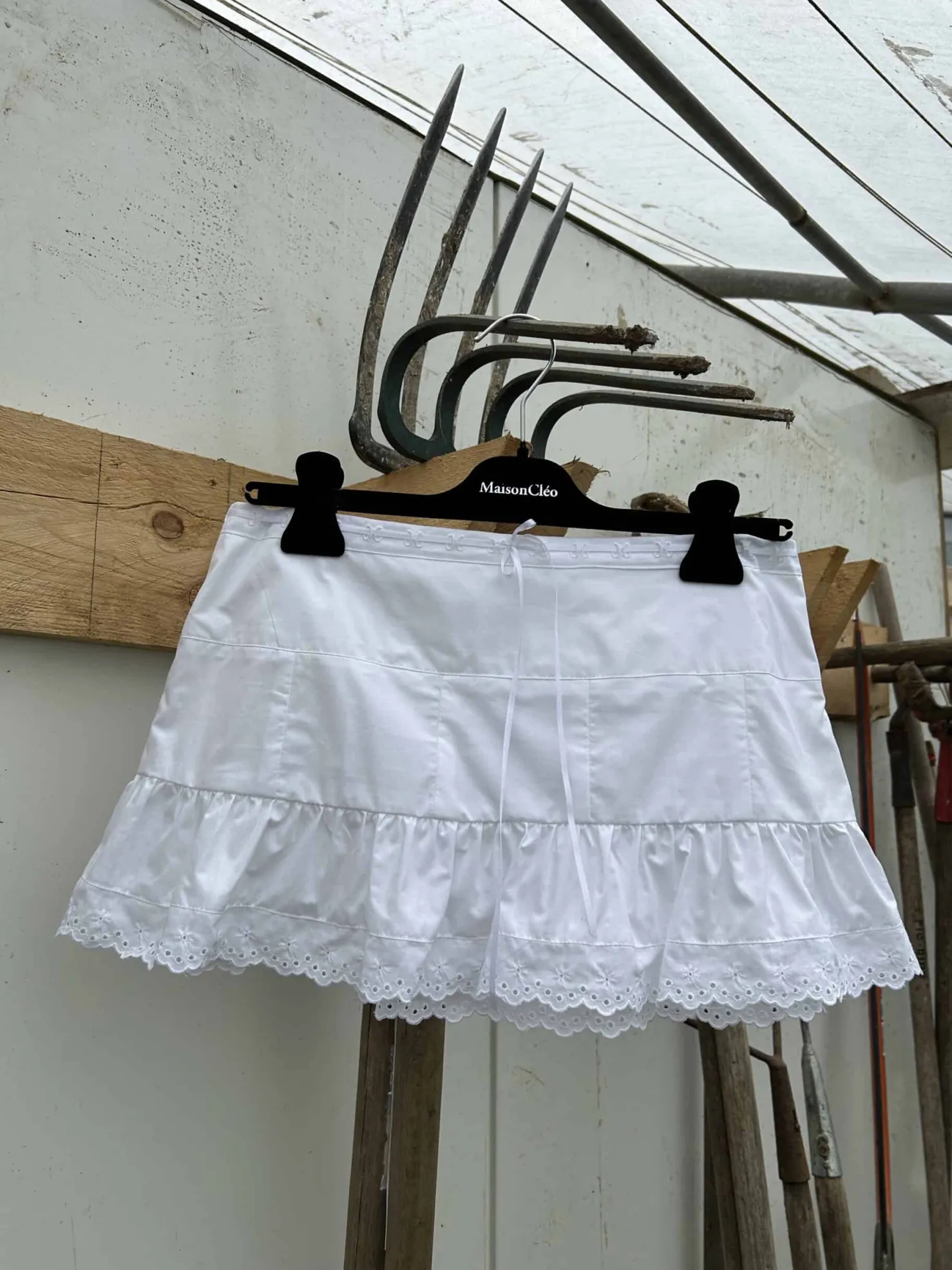 MaisonCléo Jupes>Mini-jupe MIMI en coton blanc et dentelle brodée