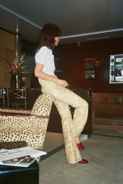 MaisonCléo Pantalons / Shorts><noscript><img width=