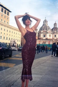 MaisonCléo Robes|Mailles>Robe longue sirène TRISTANA tricotée bordeaux avec fil à sequins – Capsule L&rsquo;AMOUR