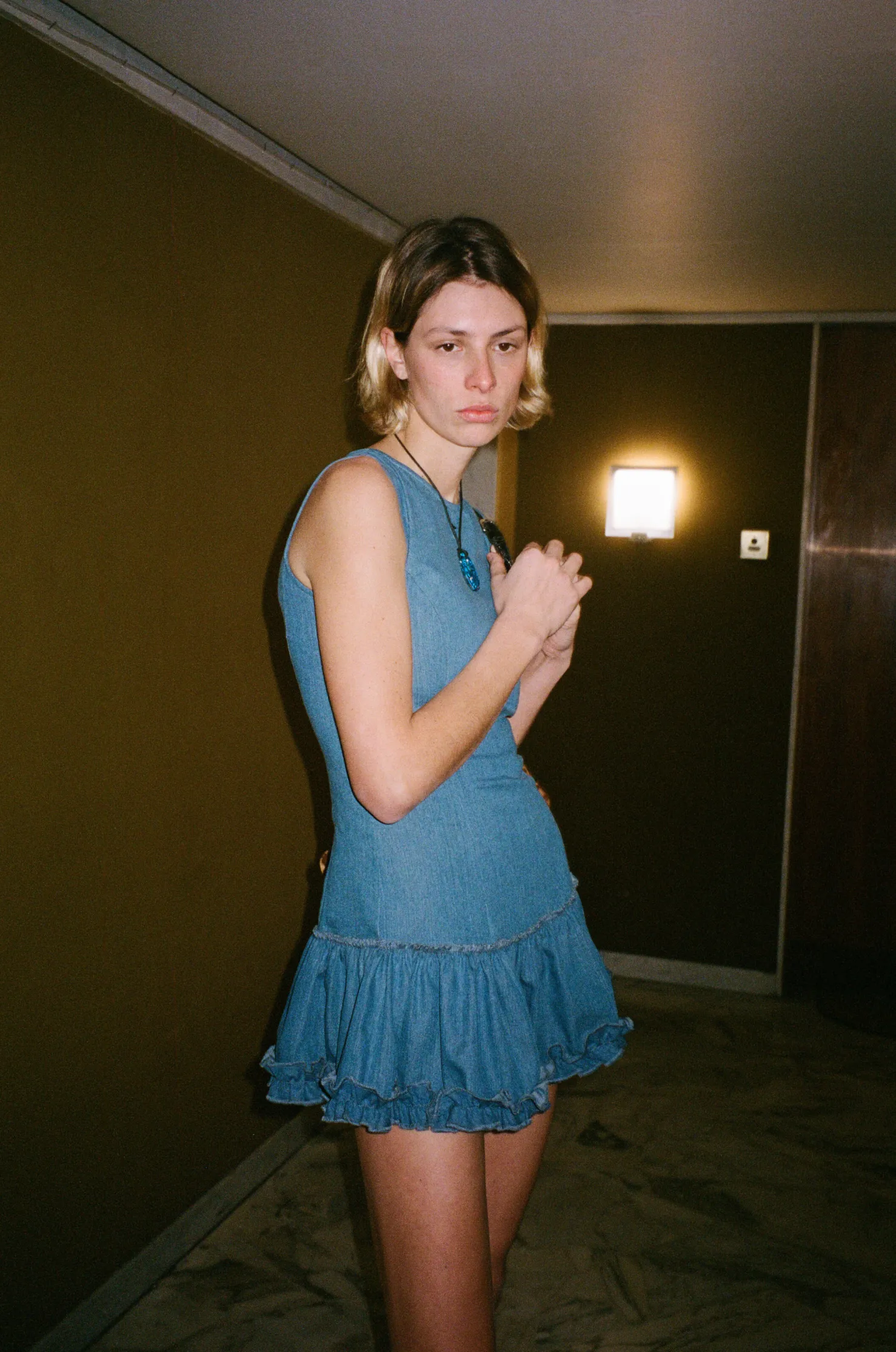 MaisonCléo Robes>Robe LOUISE en denim de coton bleu clair volantée