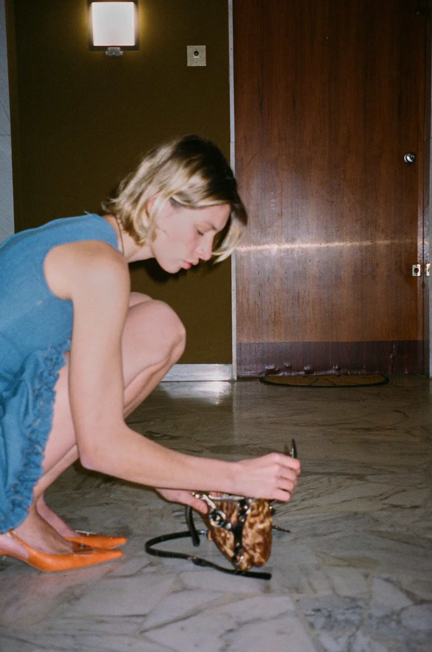 MaisonCléo Robes>Robe LOUISE en denim de coton bleu clair volantée