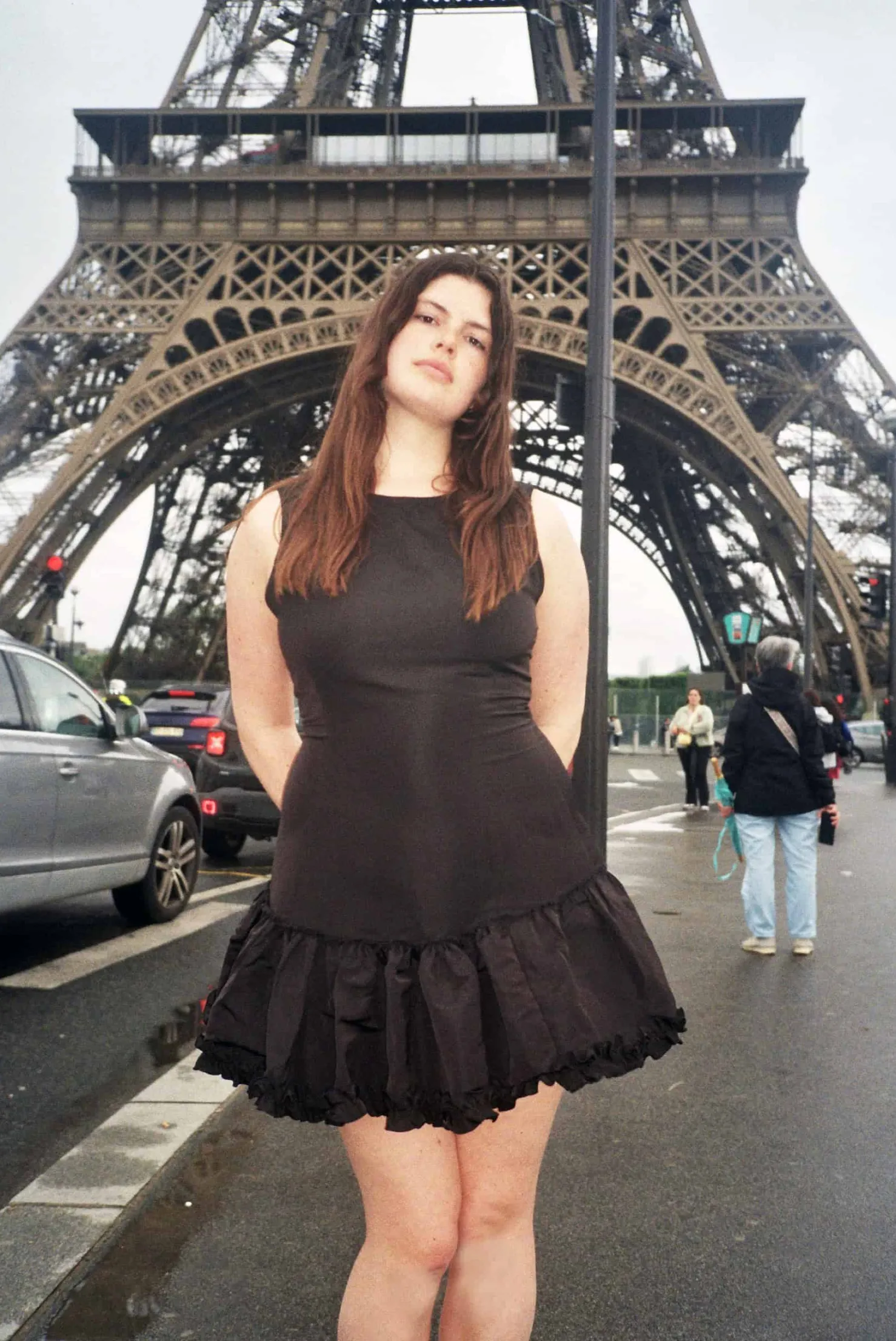 MaisonCléo Robes>Robe LOUISE en soie et coton noir volantée