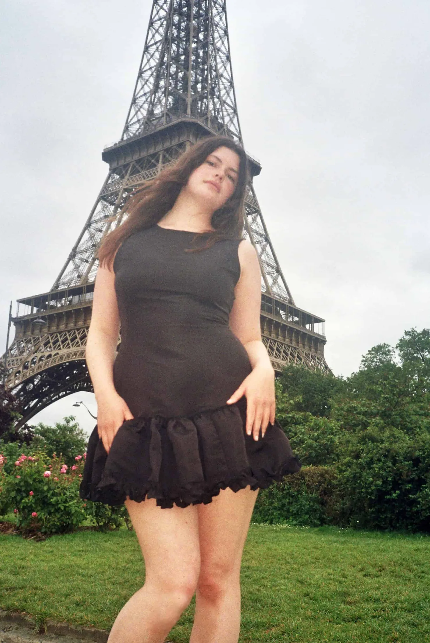 MaisonCléo Robes>Robe LOUISE en soie et coton noir volantée