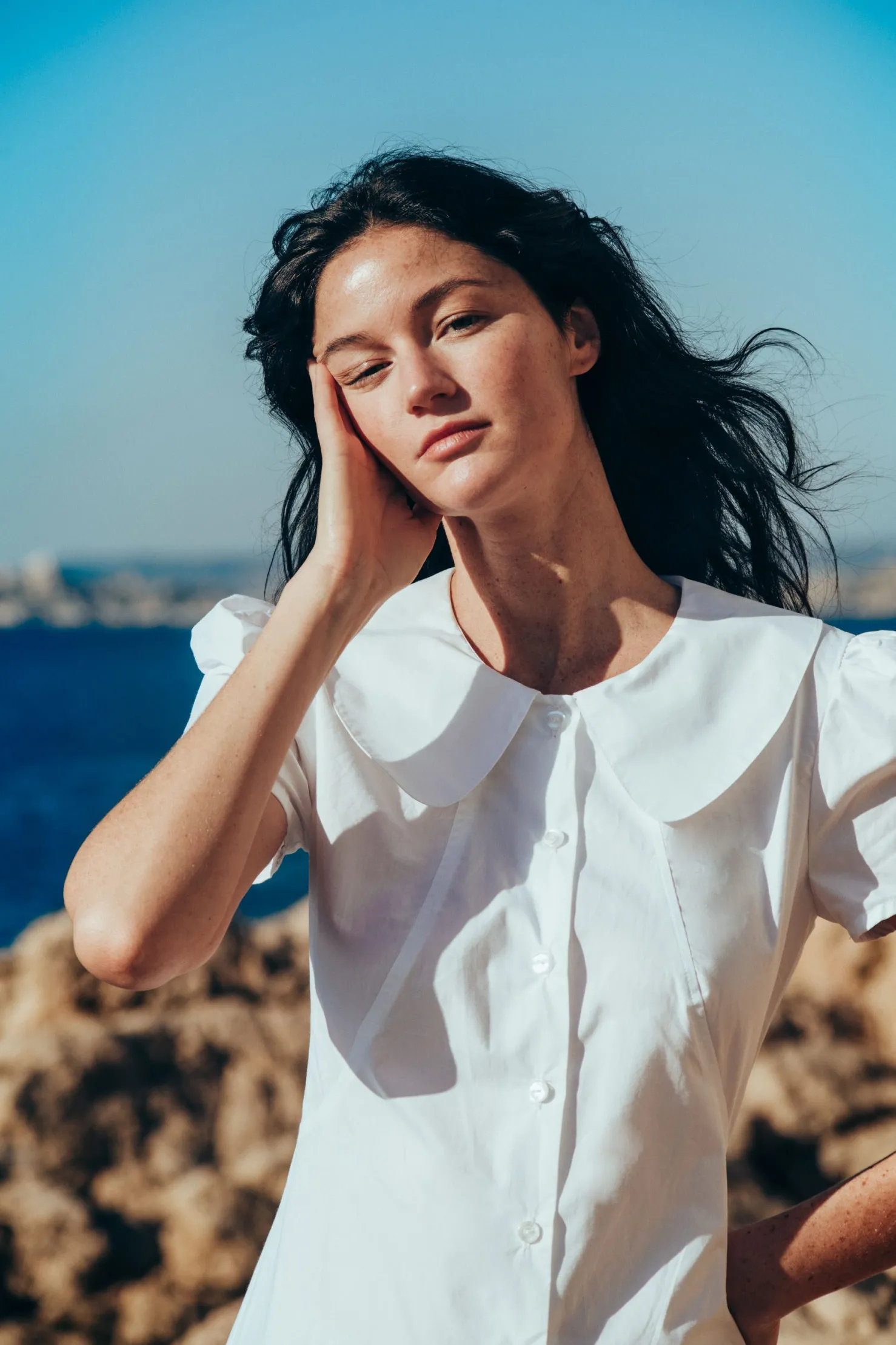 MaisonCléo Robes>Robe MARIE évasée en coton blanc boutonnée avec col claudine