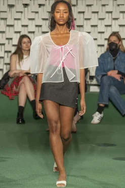 MaisonCléo Tops><noscript><img width=