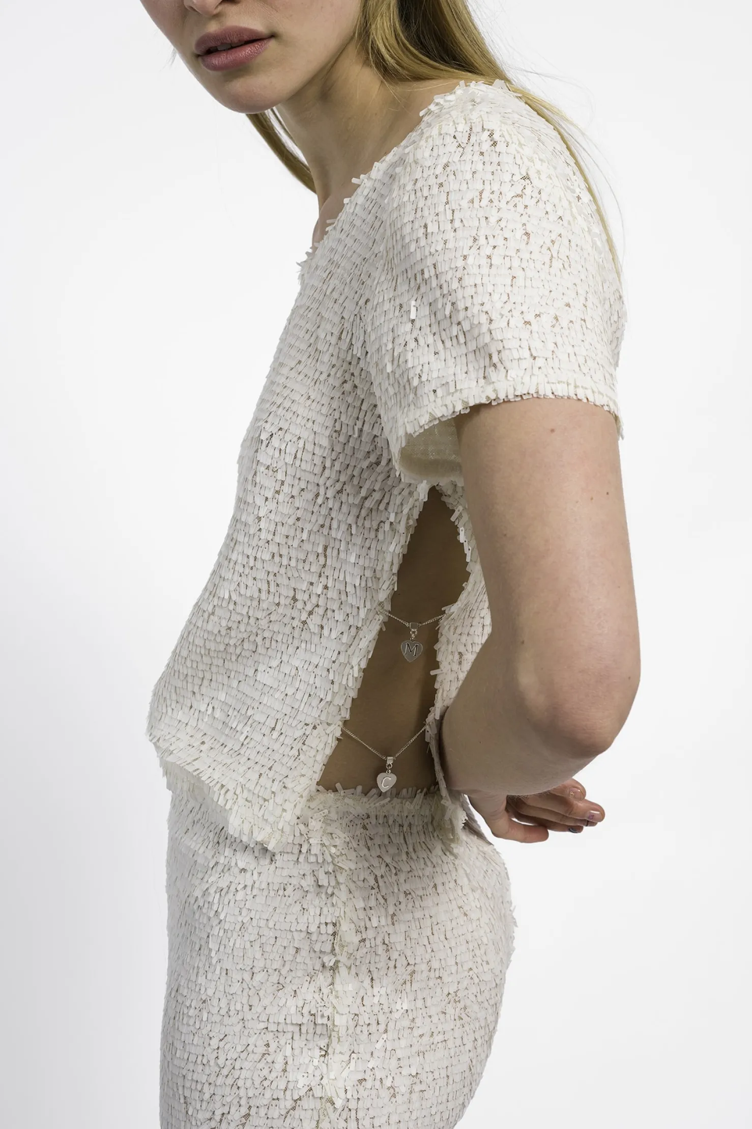 MaisonCléo Blouses|Tops>RUNWAY LOOK 47 – Top avec petites écailles sequins de sirène blanc cassé