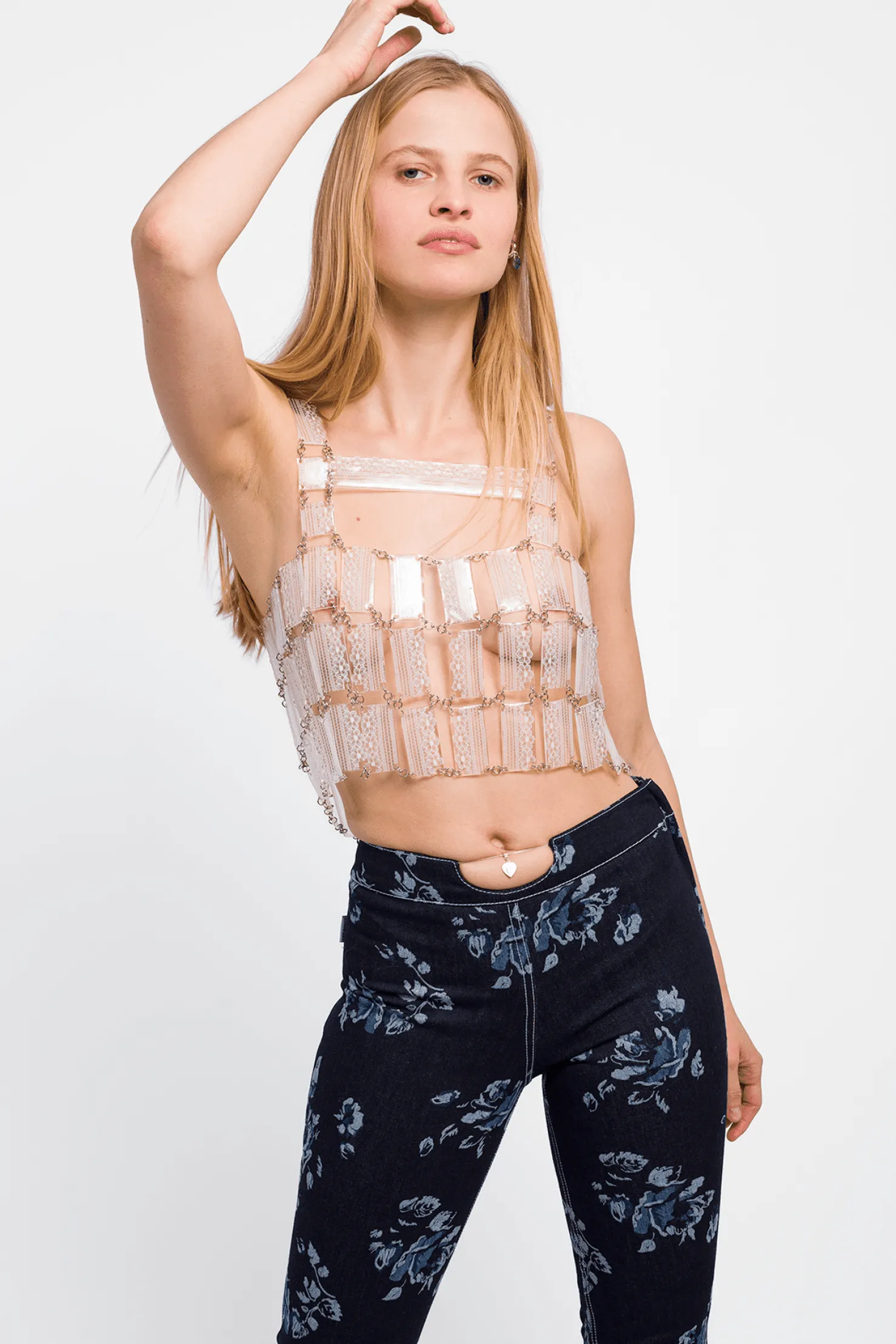 MaisonCléo Tops>RUNWAY LOOK 3 – Top Plexi incrusté en dentelle Calais