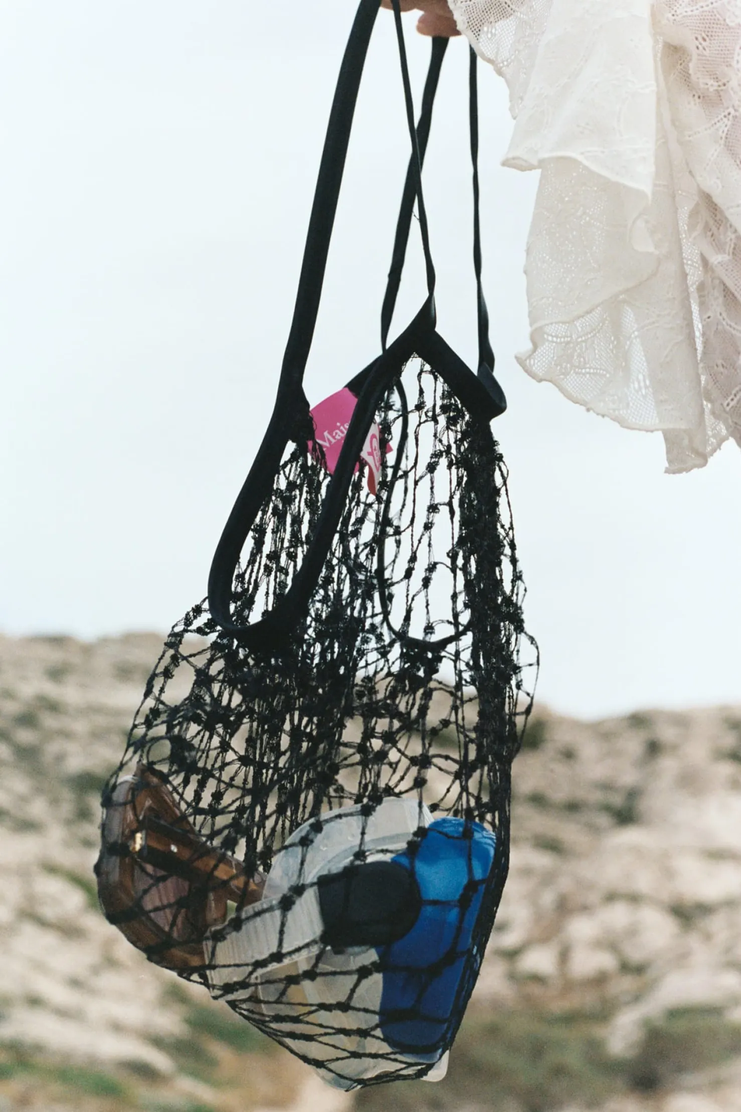 MaisonCléo Sacs>Sac de plage noir en résille crochet irisé et satin