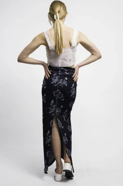 MaisonCléo Tops><noscript><img width=