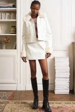 MaisonCléo Vestes / Manteaux>Veste en vynil blanc avec col en fausse fourrure blanc