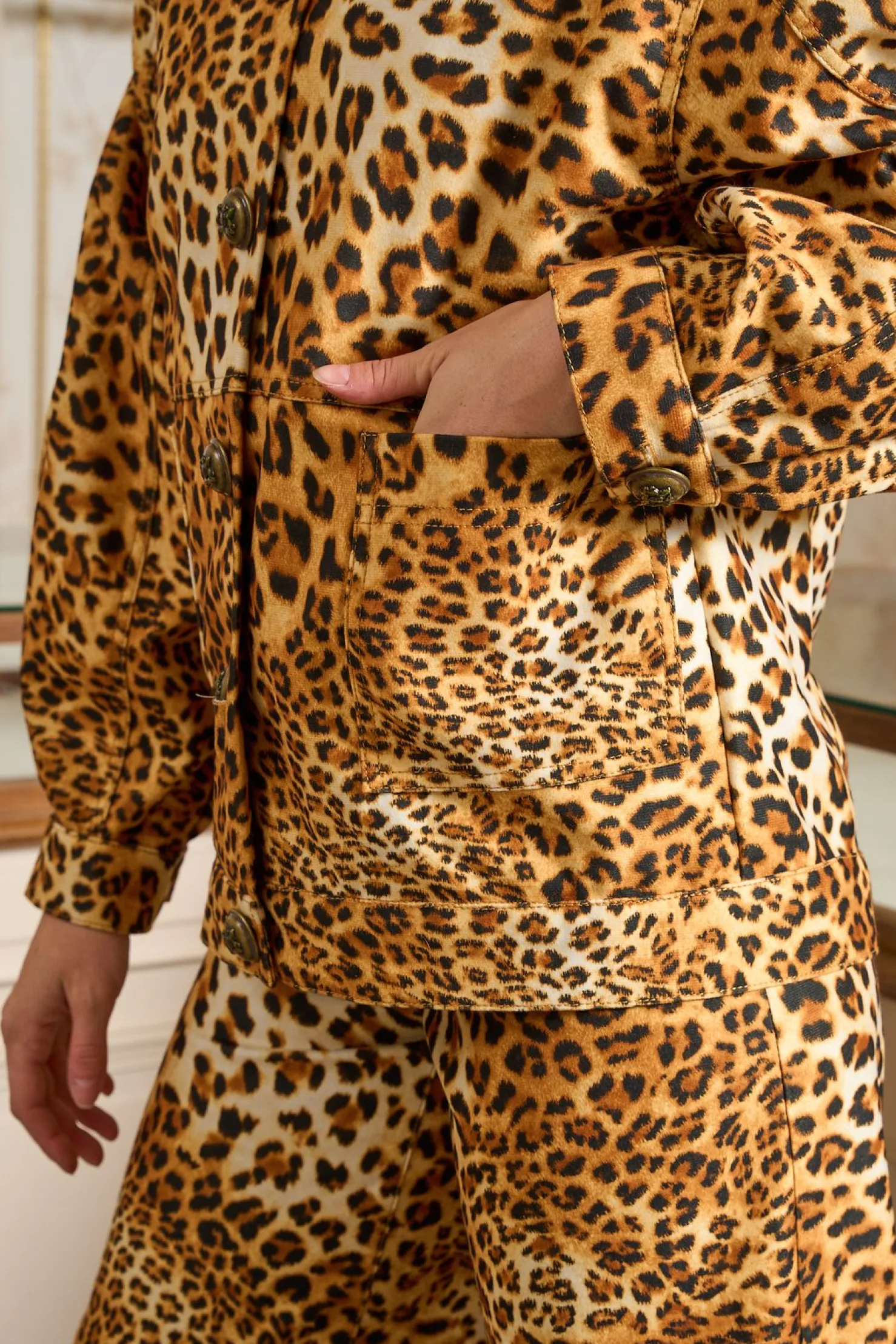 MaisonCléo Vestes / Manteaux>Veste oversize en léopard épais ROXANNE